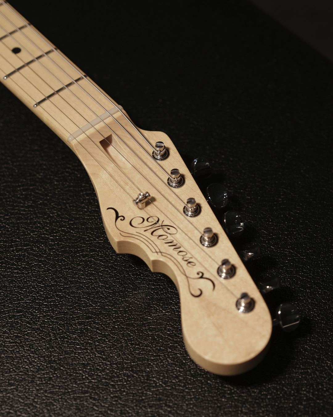 MOMOSE MC1/M - OWH (2026)