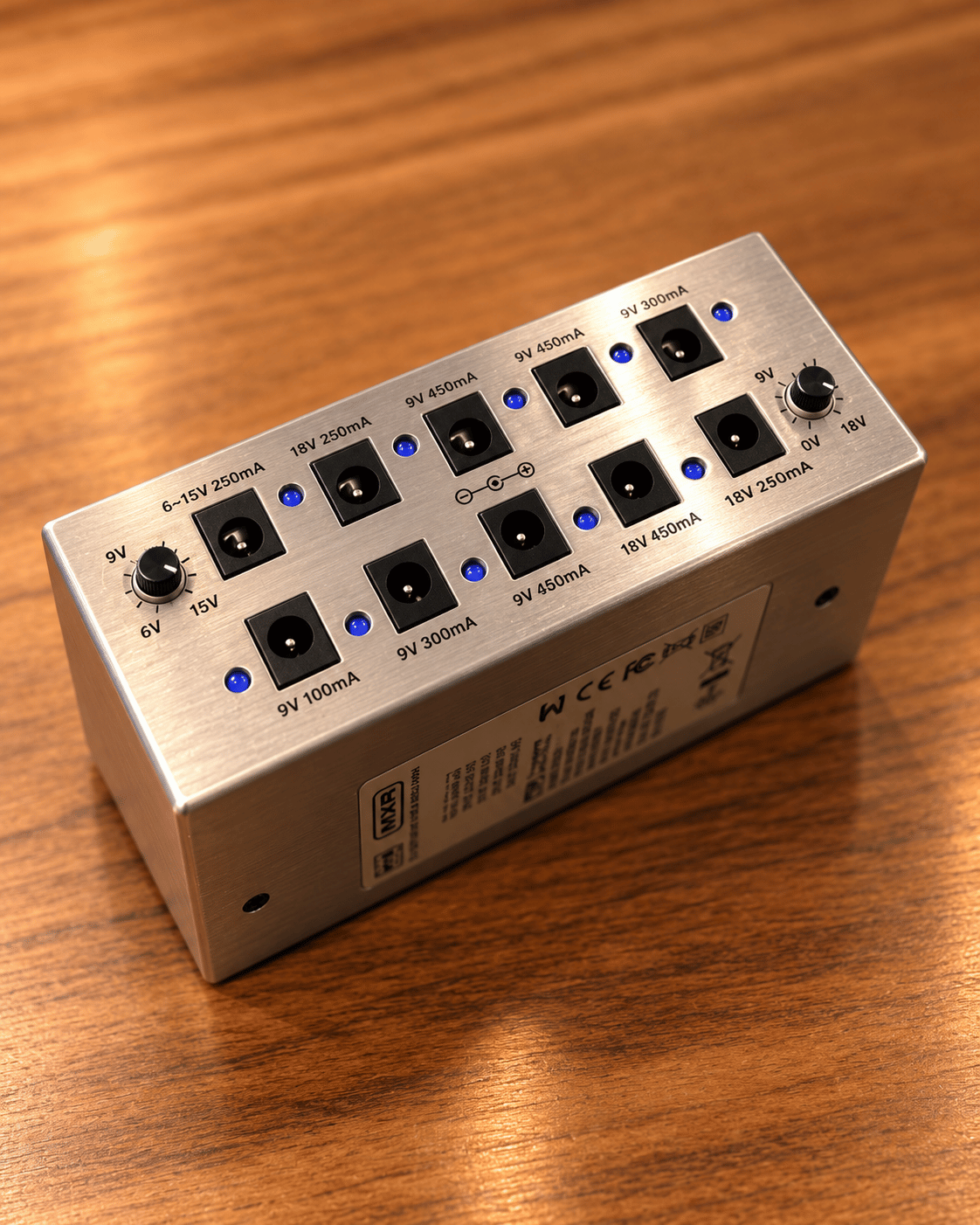 MXR Iso-Brick Power Supply
