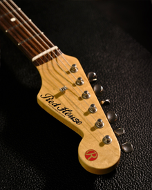 Red House Piccola S/SSH Heavy Aged Black