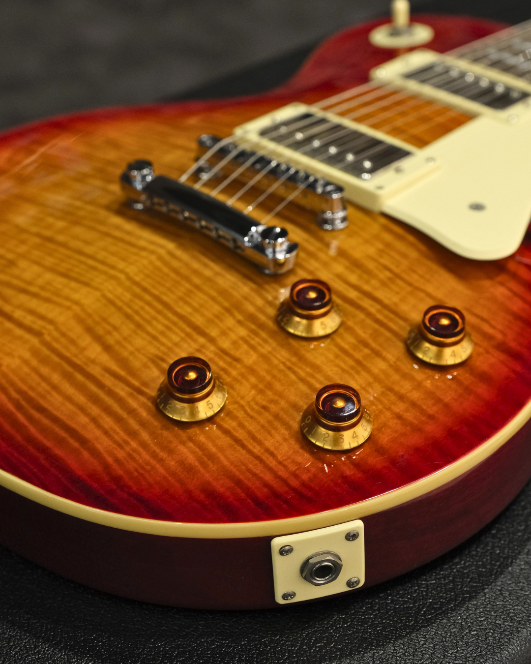GrassRoots G-LP-60S Cherry Sunburst (Made in Korea)